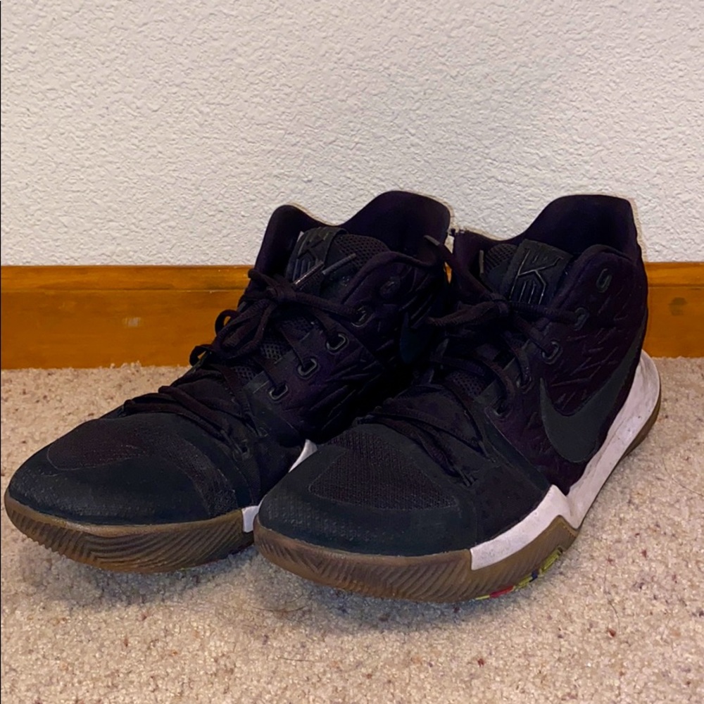 Kyrie 3 ‘Black Ice’